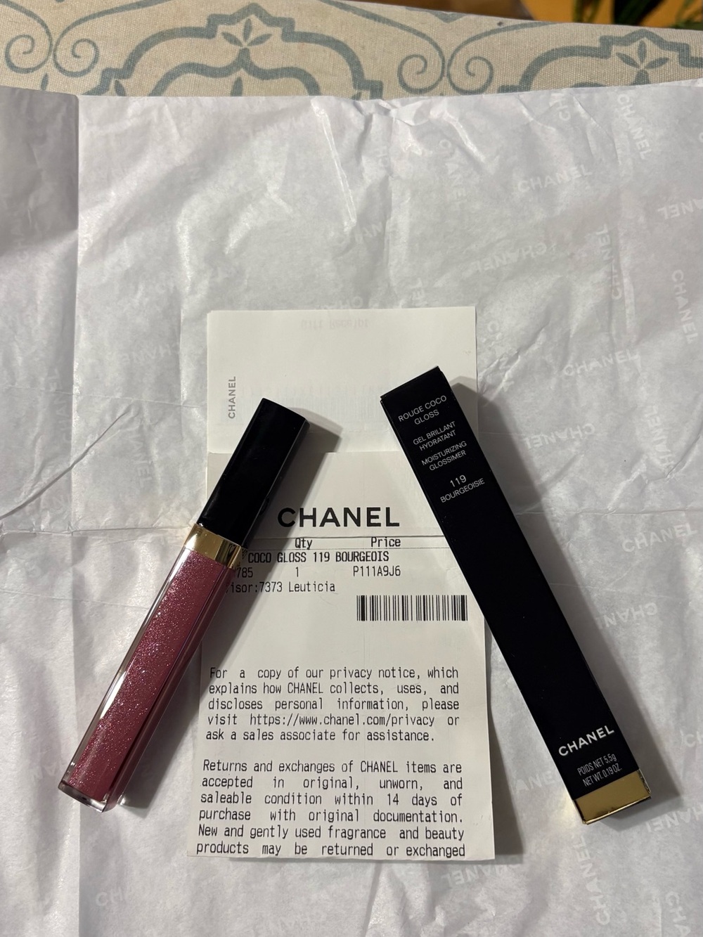 NEW 2/2026 CHANEL Shimmery Rose Pink Lip Gloss - Picture 7 of 7